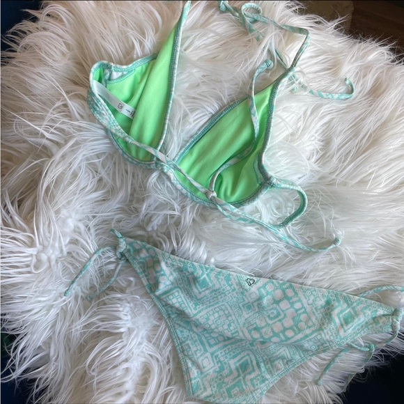 Live Love Dream LLD (aeropostale brand) aqua bikini, size s - Picture 2 of 4